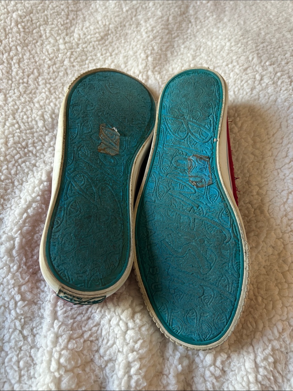 Size 10 Red Blowfish Sneakers - Picture 5 of 6